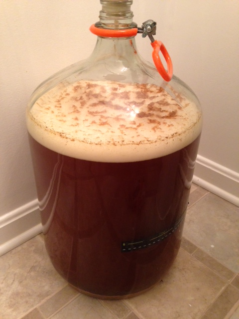 Pumpkin Beer Fermeting 1.JPG