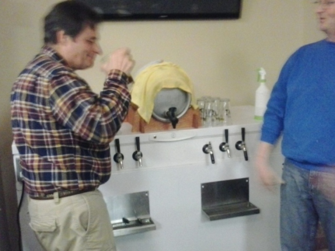 The first pour, Tony on the left is from the club and Brian on the right is the LHBS owner.